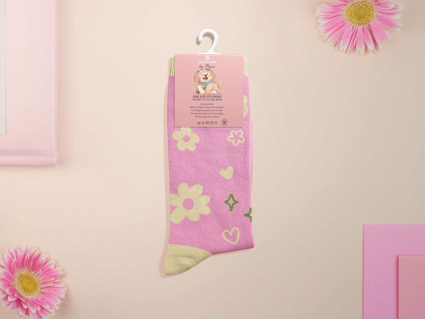 Cute knitted pastel cotton crew socks with different cute frogs pattern design on the toes of the socks.