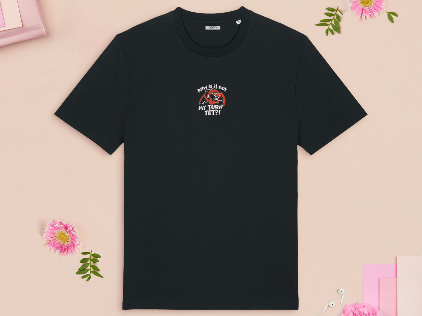 ¡Teletranspórtame! Quiero irme. Camiseta bordada de gato alienígena. 