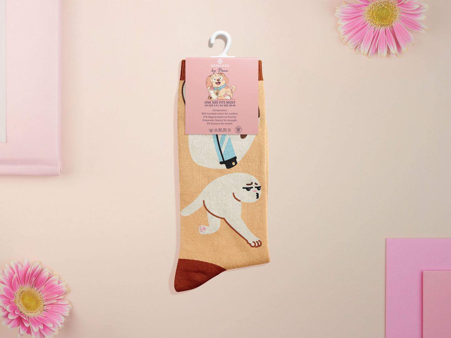 Cute knitted cotton crew socks with a design of various internet famous meme cats.