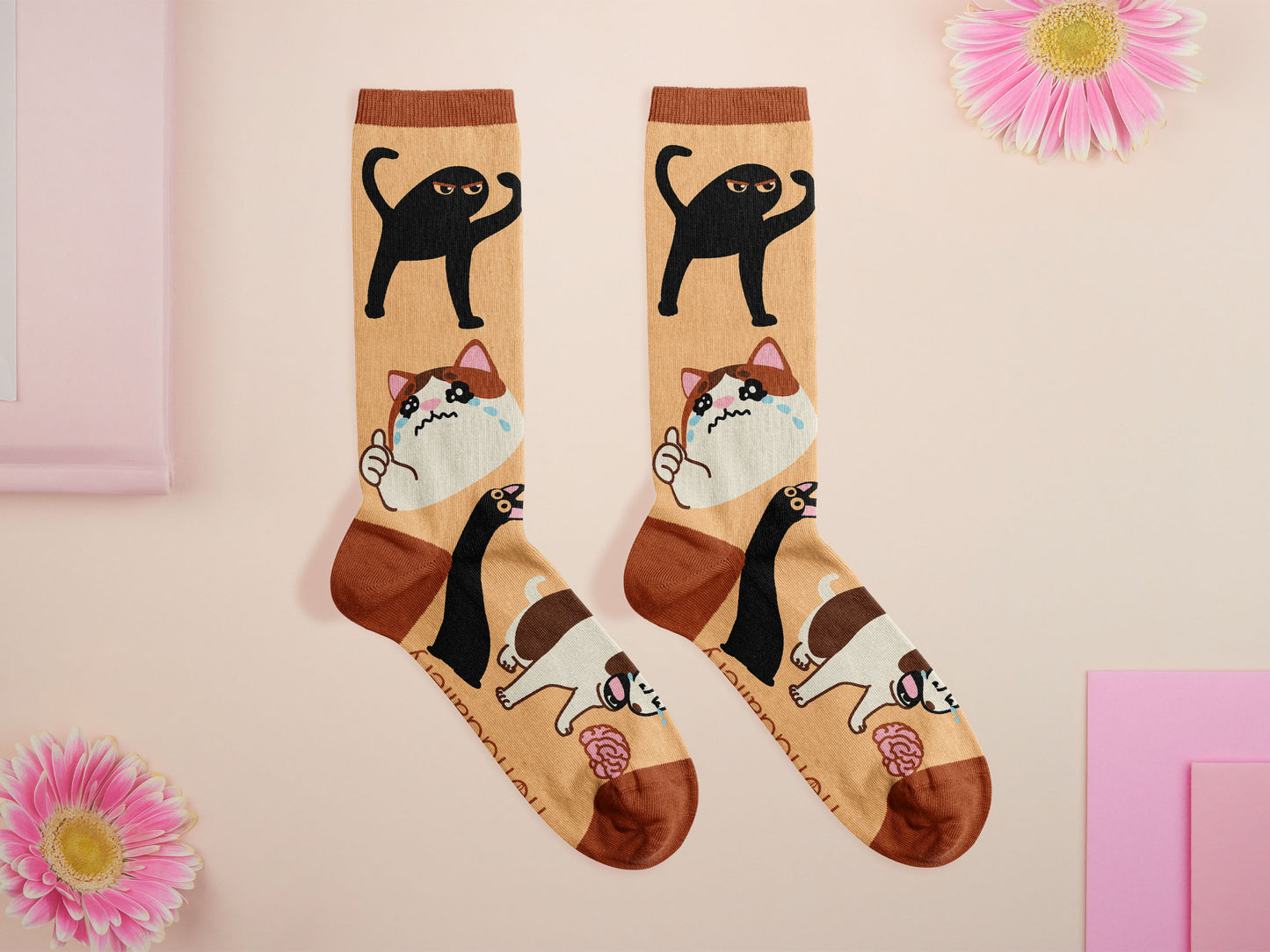 Cute knitted cotton crew socks with a design of various internet famous meme cats.