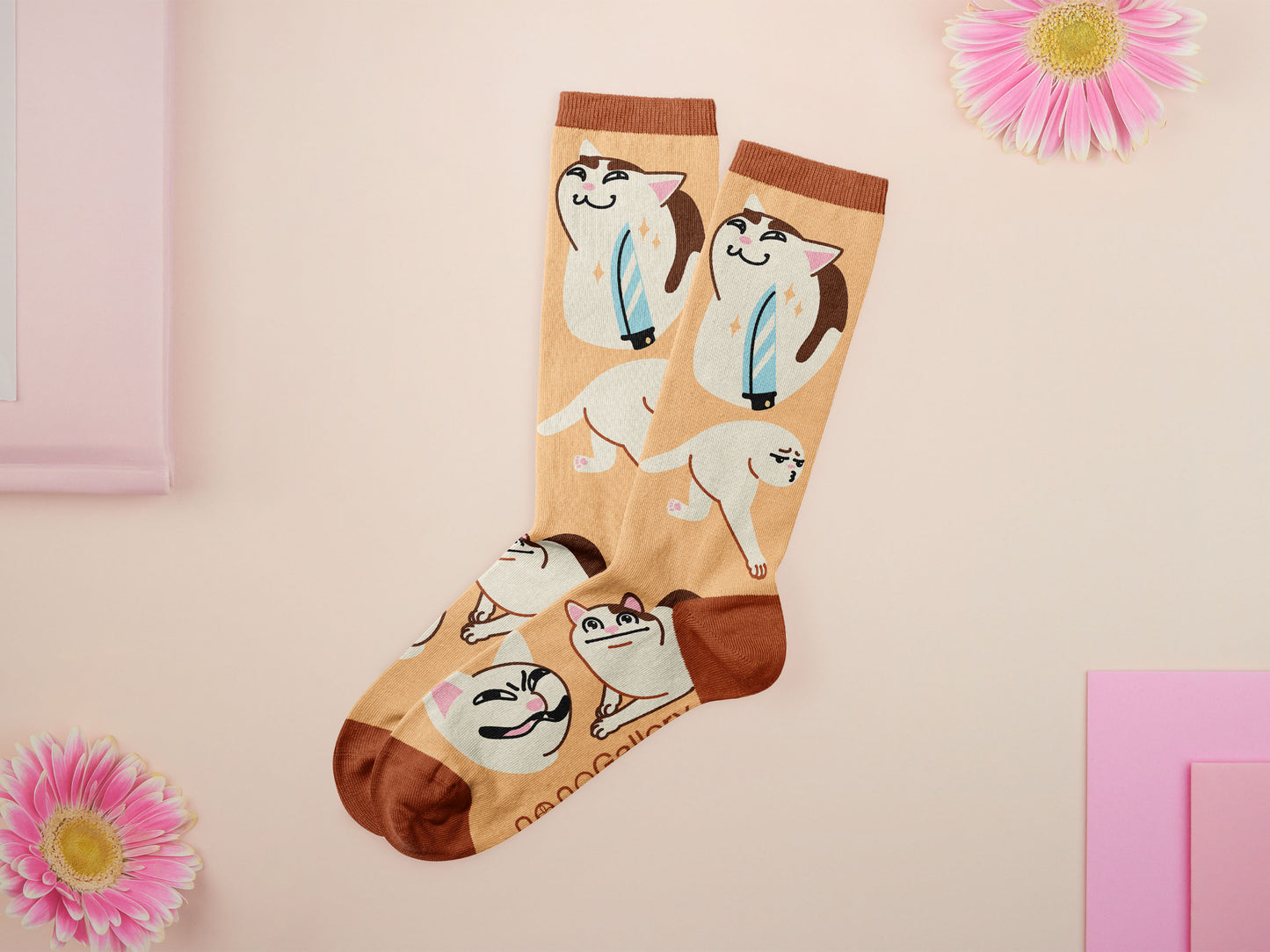 Cute knitted cotton crew socks with a design of various internet famous meme cats.