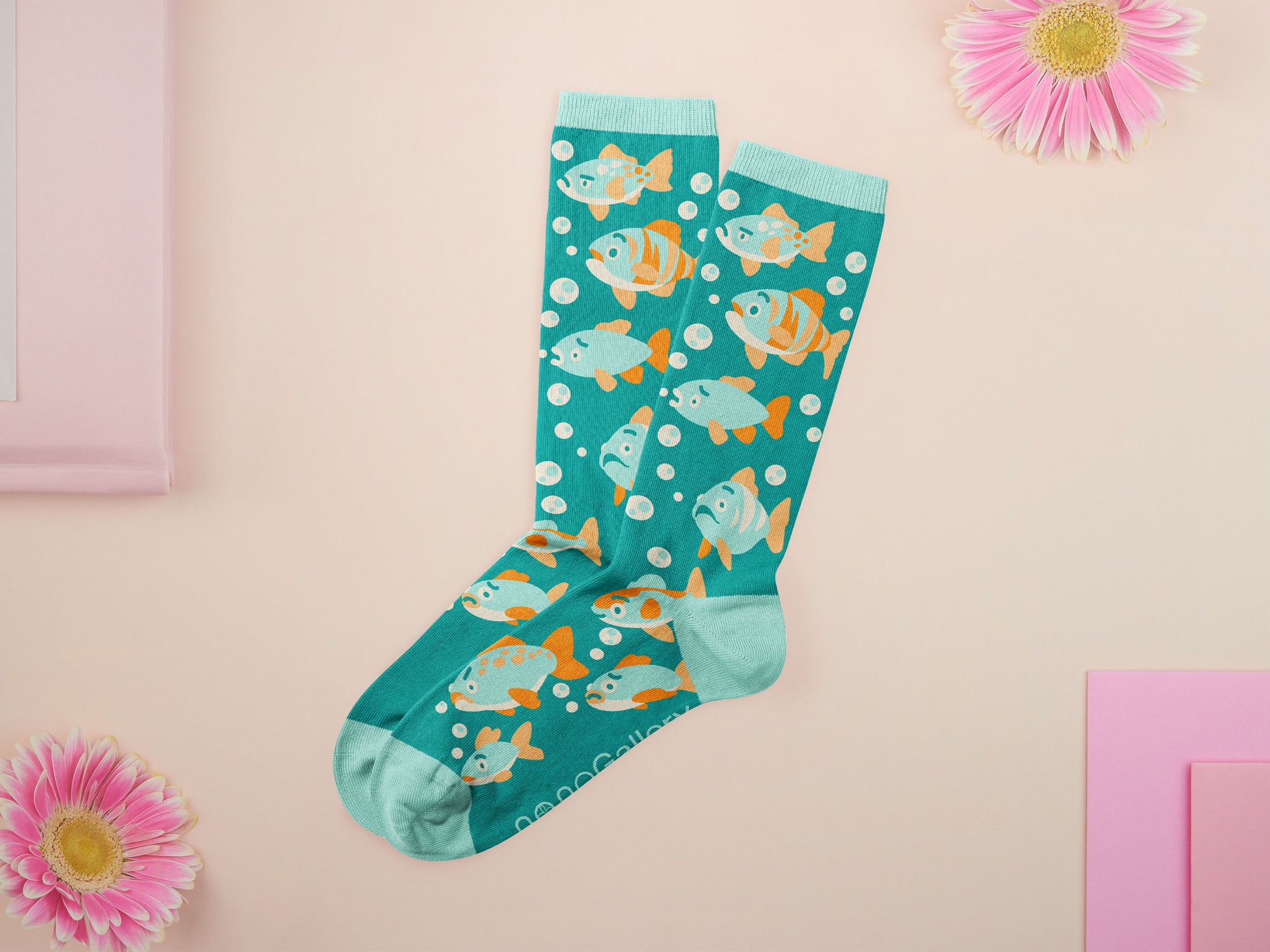 Cute knitted cotton crew socks with an underwater fish design.